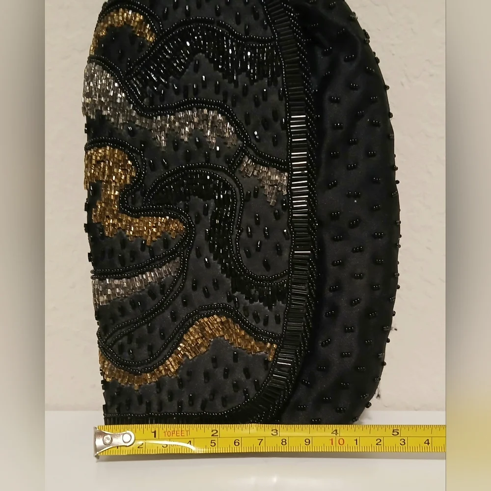 La Regale Ltd. Vintage Black‎ Beaded Clutch